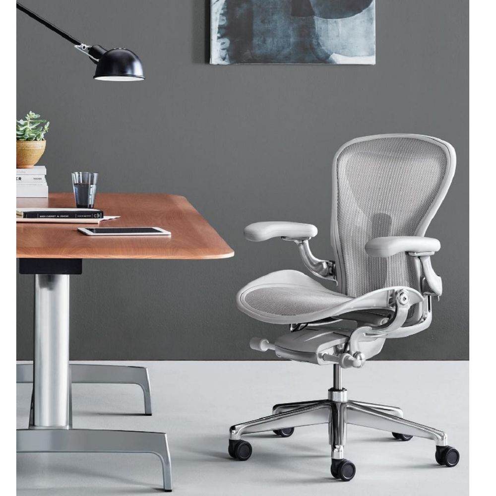Ghế Công Thái Học Herman Miller Aeron (Size B - Chân Nhôm - White Mineral - Mới, Full box, Nhập khẩu)