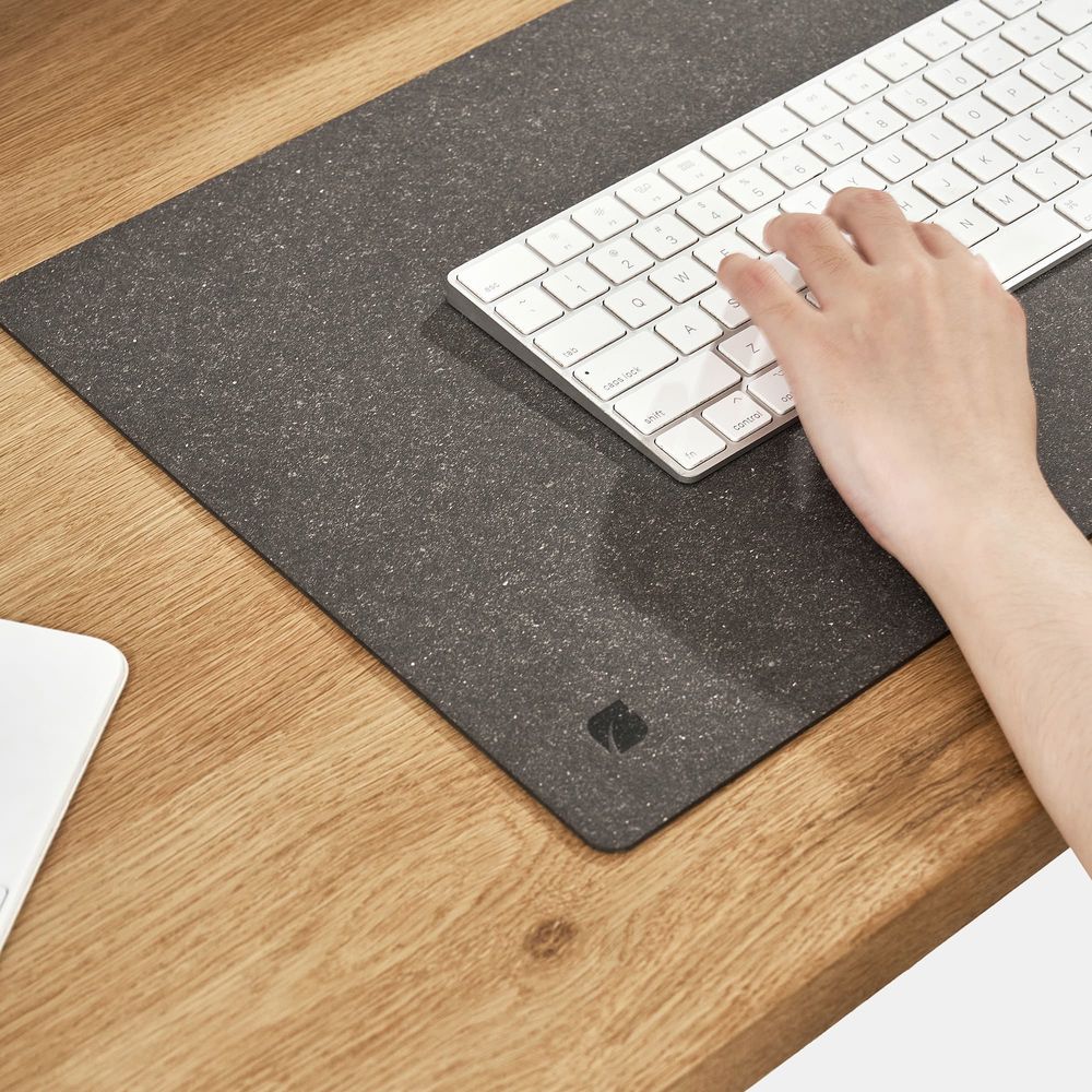 Tấm trải bàn làm việc NaturalSwift - By NiceDesign (38x55cm - Natural Gray - Mới, Full box, Chính hãng) (NDDP24NASW04)