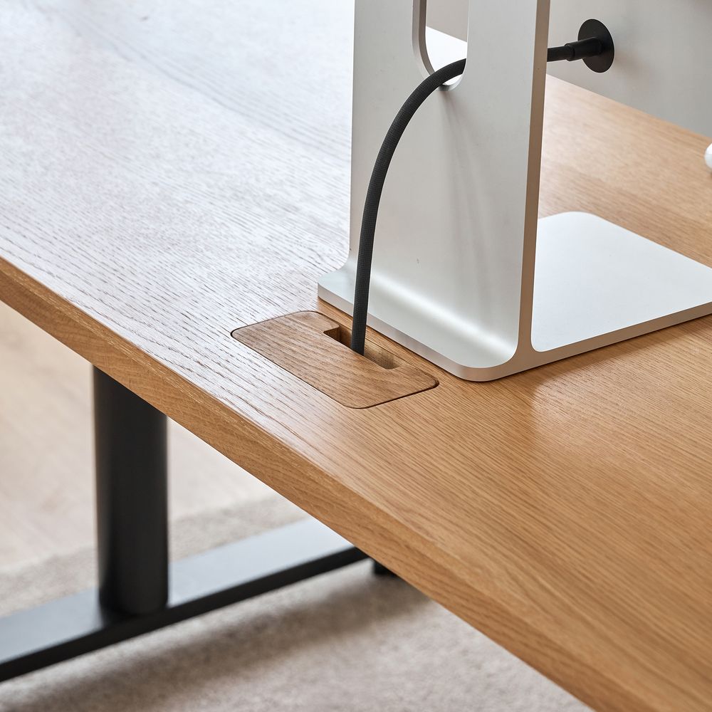 Bàn nâng hạ Noble Grande - By NiceDesign (Mặt bàn 180x75cm, màu gỗ tự nhiên - Khung vuông đen - Mới, Full box, Chính hãng)