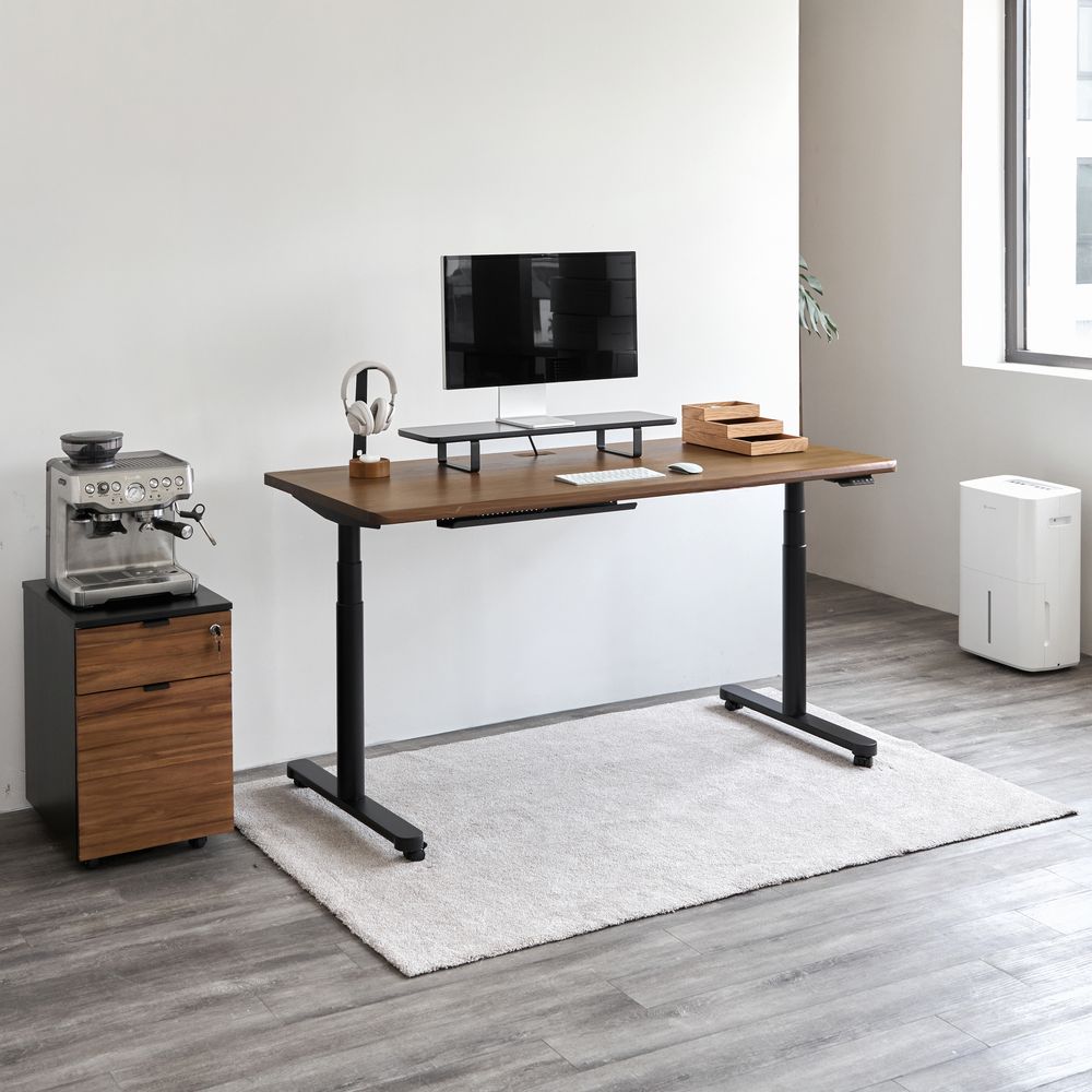 Bàn nâng hạ Noble Oasis - By NiceDesign (Mặt bàn 180x75cm, màu gỗ óc chó - Khung tròn đen - Mới, Full box, Chính hãng)