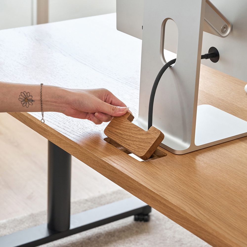 Bàn nâng hạ Noble Oasis - By NiceDesign (Mặt bàn 180x75cm, màu gỗ tự nhiên - Khung tròn đen - Mới, Full box, Chính hãng)