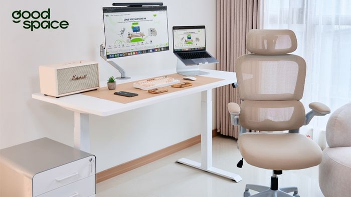 12+ món đồ và cách trang trí bàn làm việc đẹp, độc đáo 2025