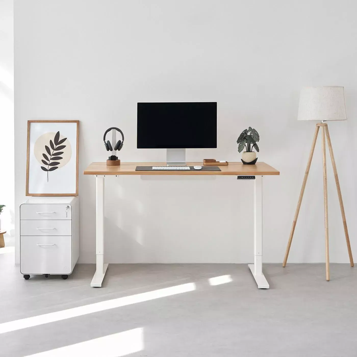 Bàn nâng hạ Fusion Edge - By NiceDesign (Mặt bàn 140x70cm, gỗ dẻ gai, màu tự nhiên - Khung trắng - Mới, Full box, Chính hãng)