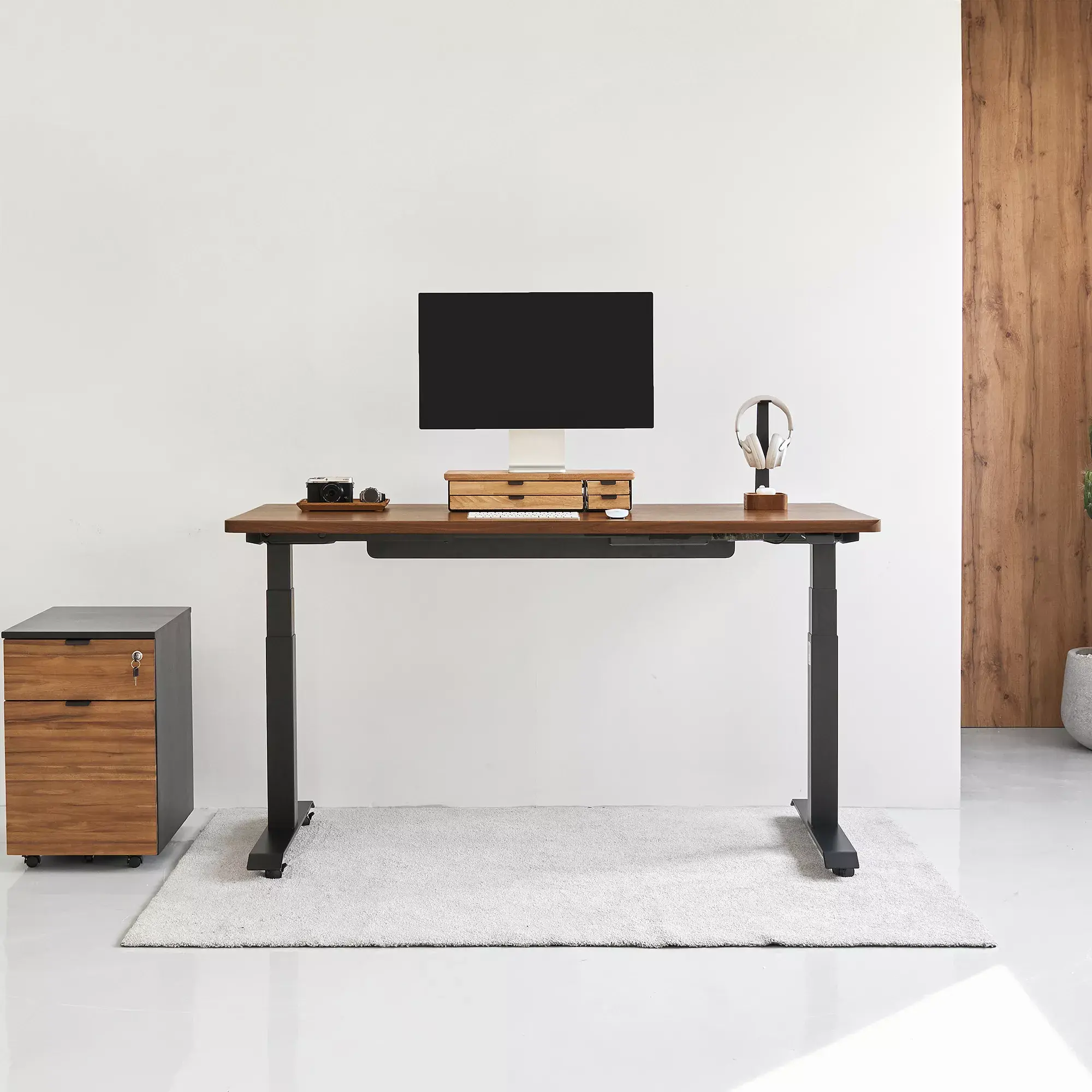 Bàn nâng hạ Noble Grande - By NiceDesign (Mặt bàn 160x75cm, màu gỗ óc chó - Khung vuông trắng - Mới, Full box, Chính hãng)